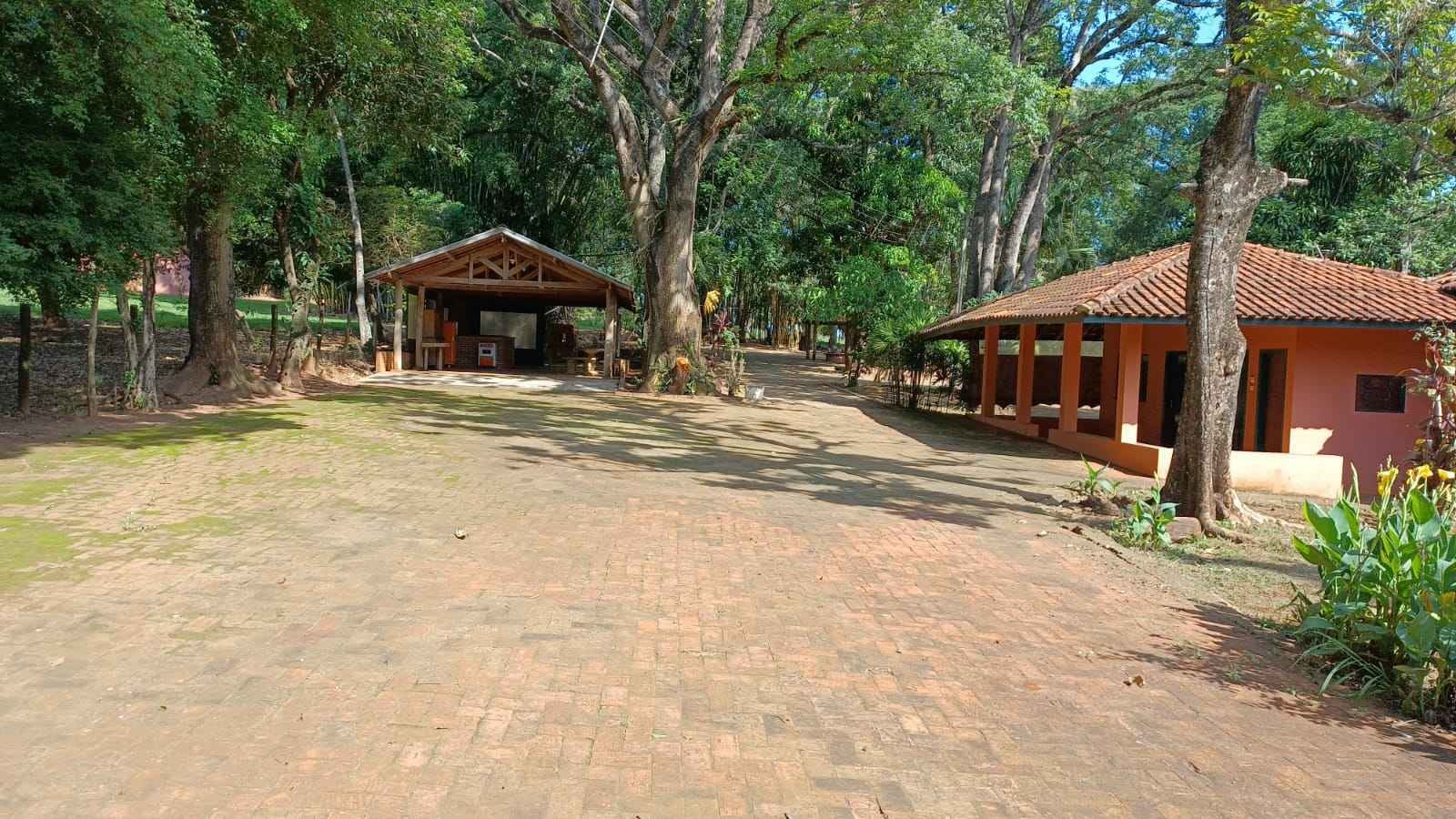 Sítio de 1,5 alqueire estruturado para haras, na região de Jaú à Barra Bonita/SP