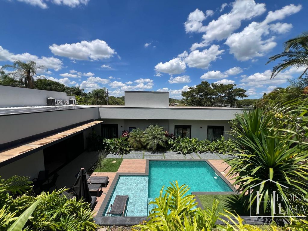 Casa térrea com 3 suítes em terreno de 1.160 m² na Fazenda São Joaquim em Vinhedo/SP