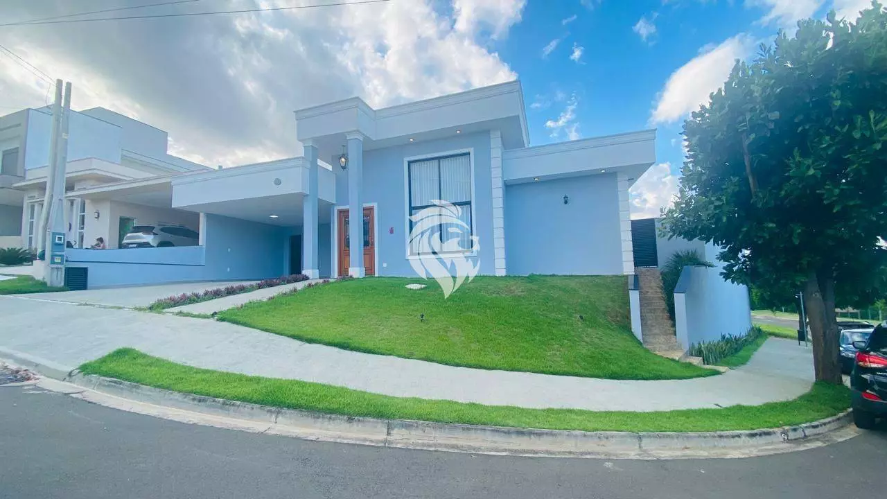 Casa com 3 suítes e piscina no Condomínio Jardins di Roma in Indaiatuba/SP